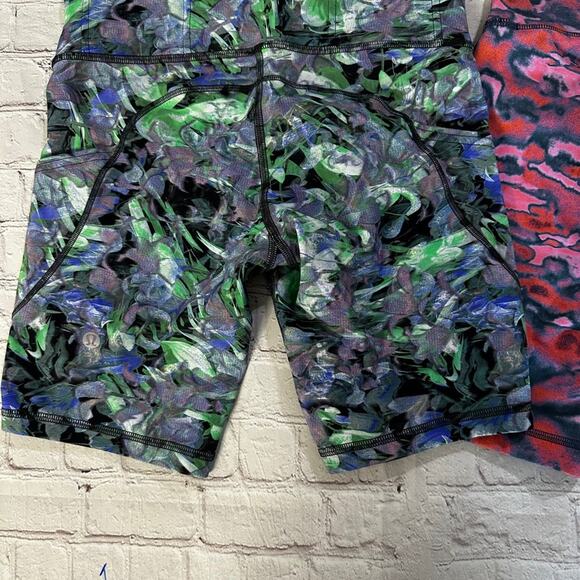 2 Lululemon short bundle - Picture 5 of 10